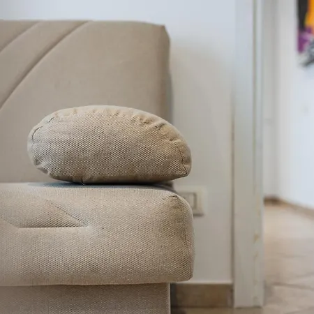 Appartement Mutina 7 *