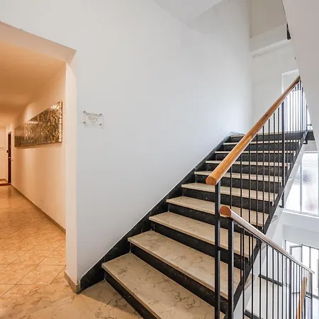 Apartment Mutina 7